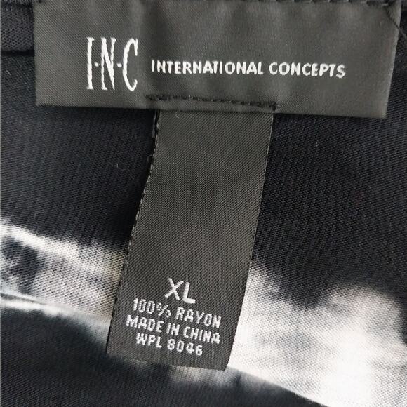 NWT! INC! BLACK & WHITE TYE-DYED SEQUIN TRIMMED DRAPEY NECK TOP, SHIRT! SZ XL - Picture 7 of 9